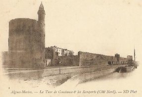 aigues_mortes_00.jpg - JPEG - 17 ko - 400×273 px