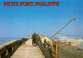 cpsm-petit-fort-philippe-01.jpg - JPEG - 1.2 Mo - 1733×1206 px