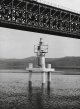 13_balisage_canal_caront_et_chenaux_de_l_etang_de_berre_1953_feu_alimente_au_gaz_de_st_marcet_duc_d_albe.jpg - JPEG - 604.7 ko - 1332×1819 px